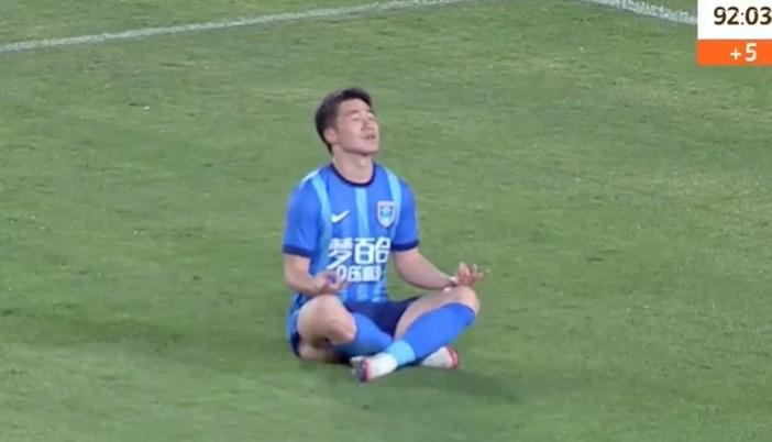 在线入口-里程碑，南通支云球员陈彬彬俱乐部生涯出战100场比赛