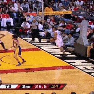 这防守什么水平？媒体回顾科比锁死韦德的比赛片段