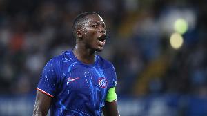 本赛季英超中场三区赢得球权次数榜：凯塞多居首，赫拉芬贝赫在列