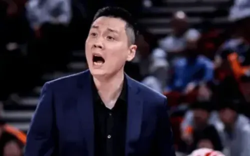 官方网站-上海今晚赢球晋级杯赛四强，目前在俱乐部杯赛中取得10连胜