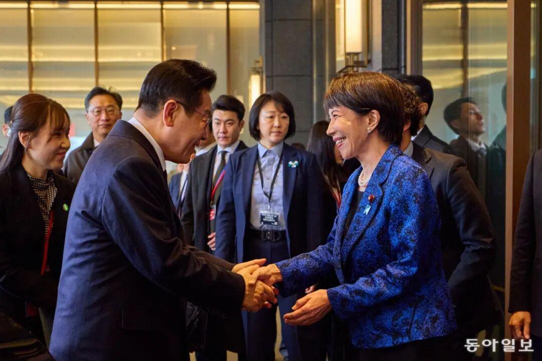 李在明见“鬼”说鬼话