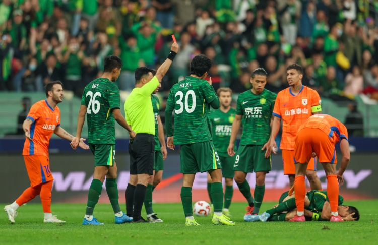 视频直播-鲁媒谈“京鲁大战”：心态或成决胜关键，剧情一定不会寡淡无味